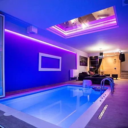 #1 Lux With Pool, Gameroom, Spa, Zen Yard #free Airport Transport# Villa