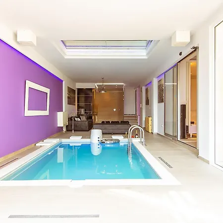 #1 Lux With Pool, Gameroom, Spa, Zen Yard #free Airpot Transport# Villa Belgrade