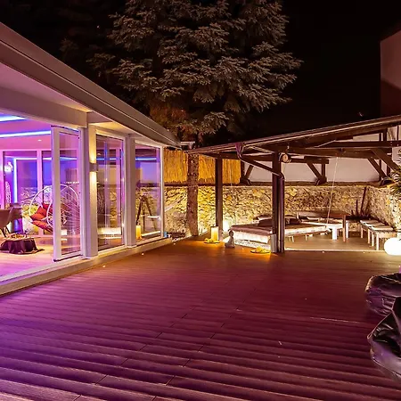 Villa #1 Lux With Pool, Gameroom, Spa, Zen Yard #free Airpot Transport#