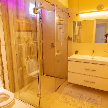 #1 Lux With Pool, Gameroom, Spa, Zen Yard #free Airpot Transport# Villa Belgrade