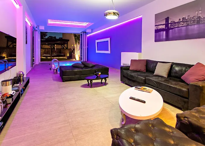 #1 Lux With Pool, Gameroom, Spa, Zen Yard #free Airport Transport# Villa *