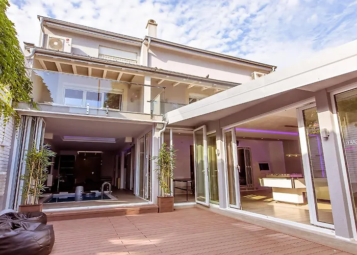 #1 Lux With Pool, Gameroom, Spa, Zen Yard #free Airport Transport#