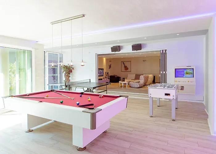 #1 Lux With Pool, Gameroom, Spa, Zen Yard #free Airport Transport# Villa